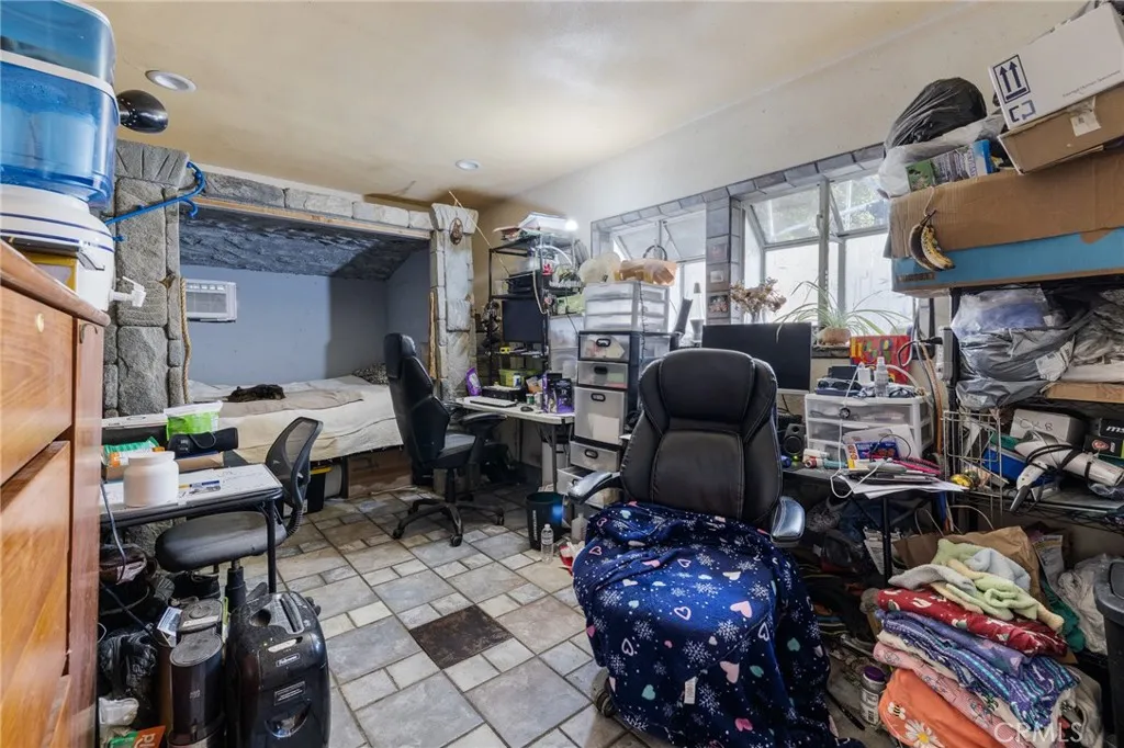 Additional image 19 of 15157 Covello Street, Van Nuys, CA 91405