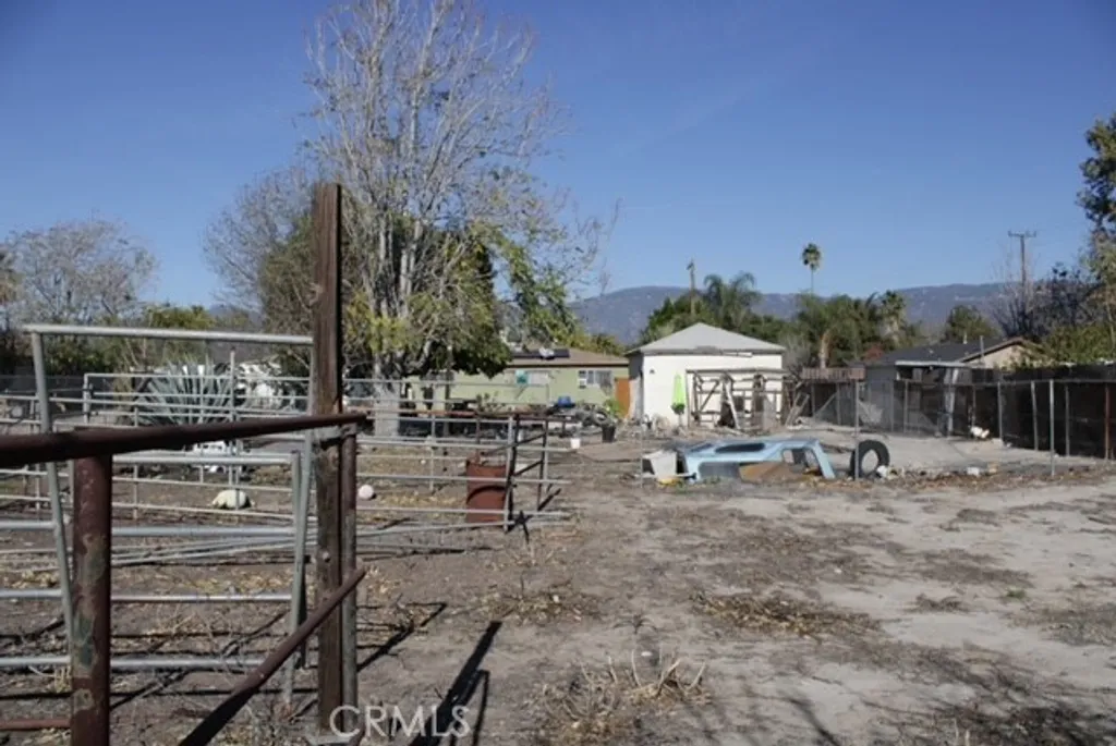 Additional image 10 of 2225 W Lincoln Ave, San Bernardino, CA 92411