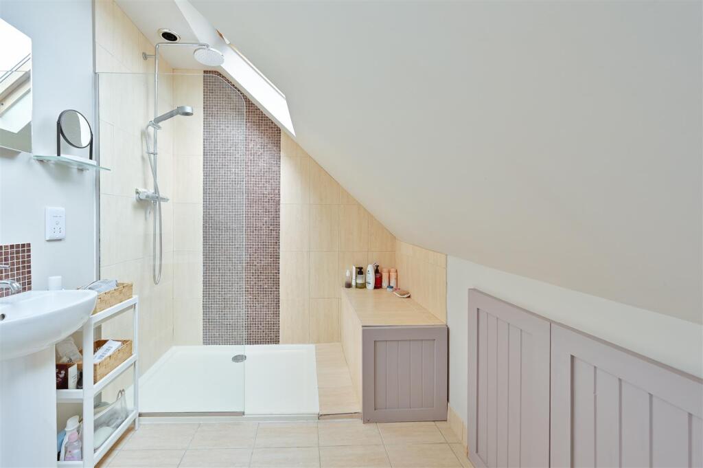 Additional image 10 of Westfield Road, Harpenden