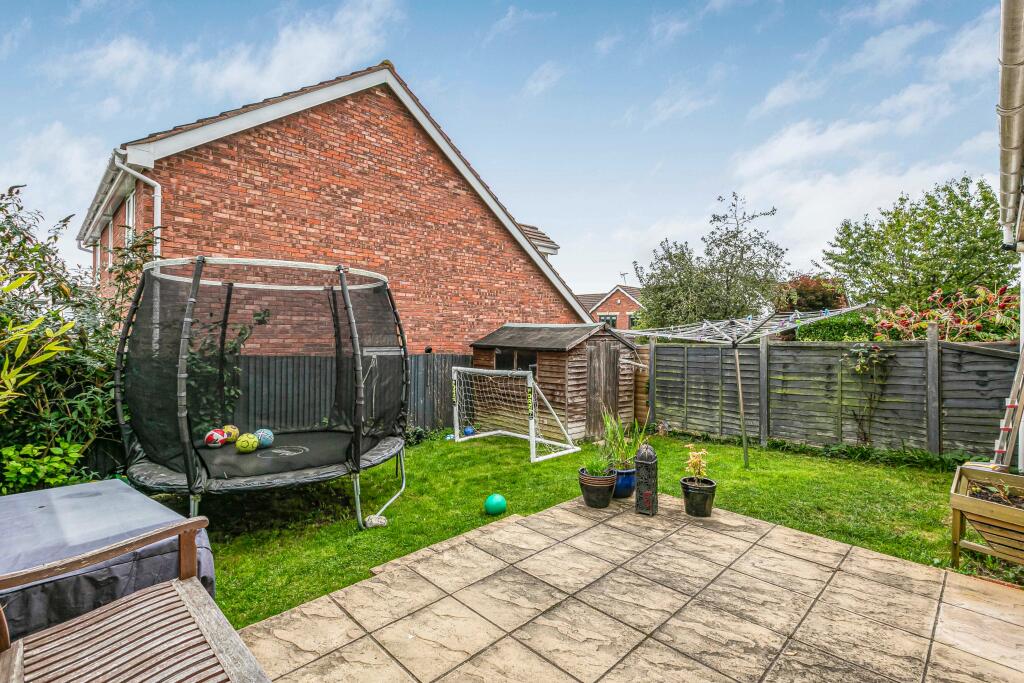 Additional image 4 of Longacres, St Albans, AL4