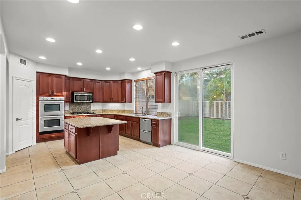 Additional image 13 of 12 Via De La Valle, Lake Elsinore, CA 92532