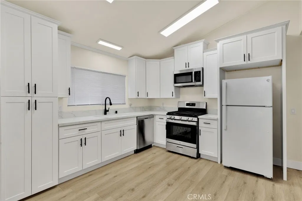 Additional image 10 of 24939 Camino Del Norte, Barstow, CA 92311