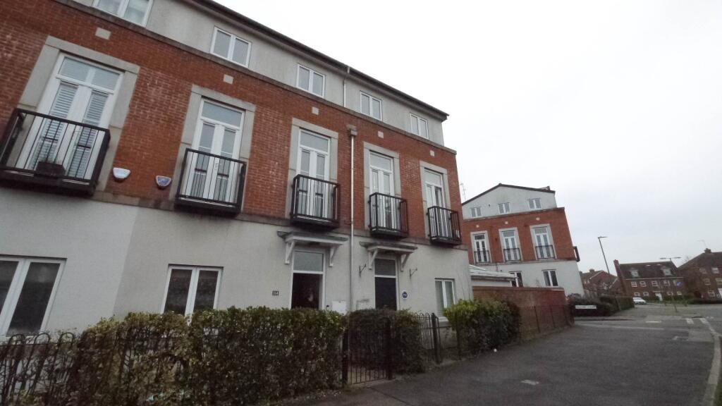 Additional image 23 of Dragon Road, Hatfield