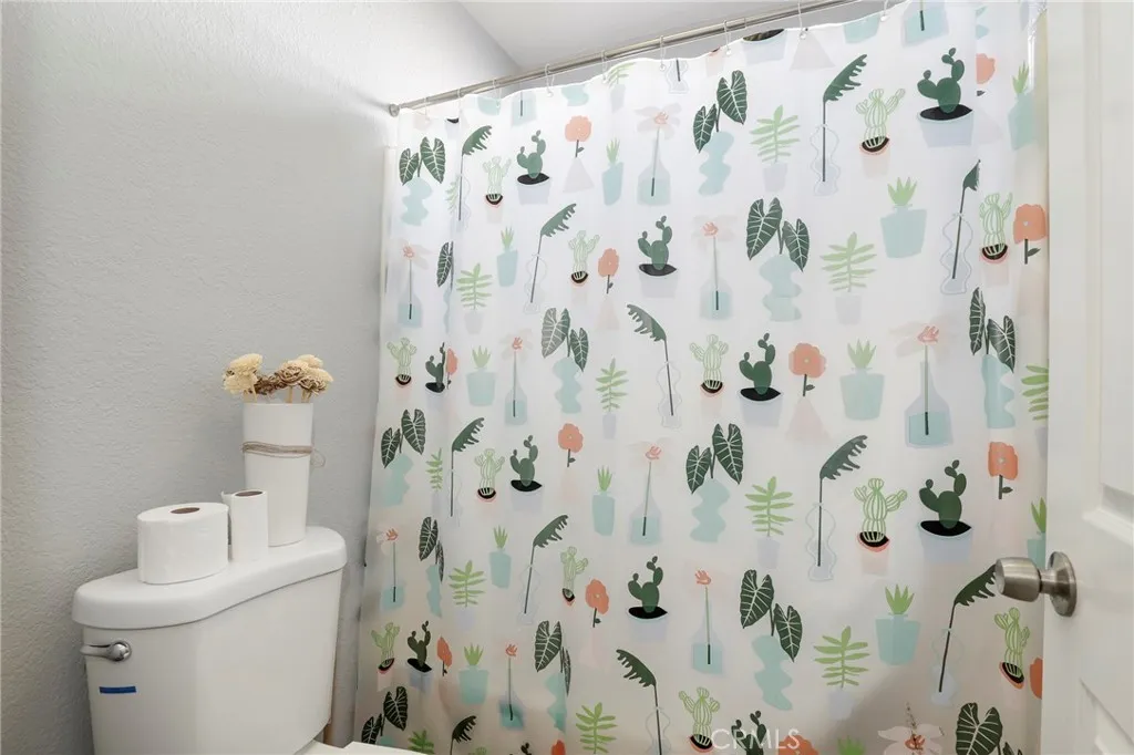 Additional image 29 of 42302 58th St W, Lancaster, CA 93536