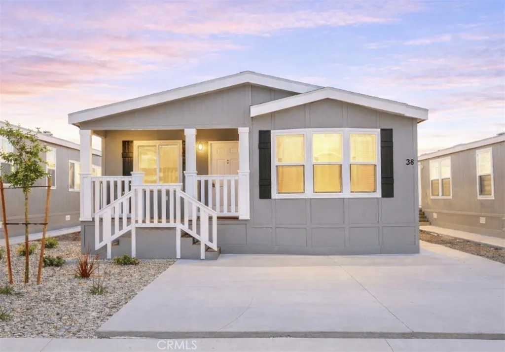 Property image for 8086 Mission Boulevard Unit 38, Jurupa Valley, CA 92509