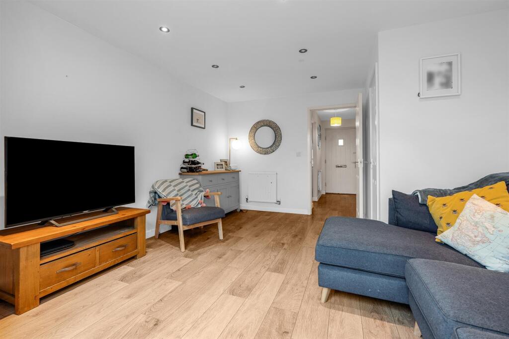 Additional image 7 of Hammond Close, Welwyn