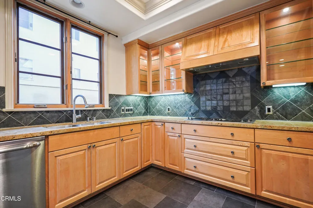 Additional image 30 of 985 N Michillinda Avenue Unit 207, Pasadena, CA 91107