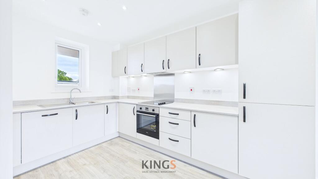 Additional image 2 of Summit Road, Ridge House Summit Road, AL10