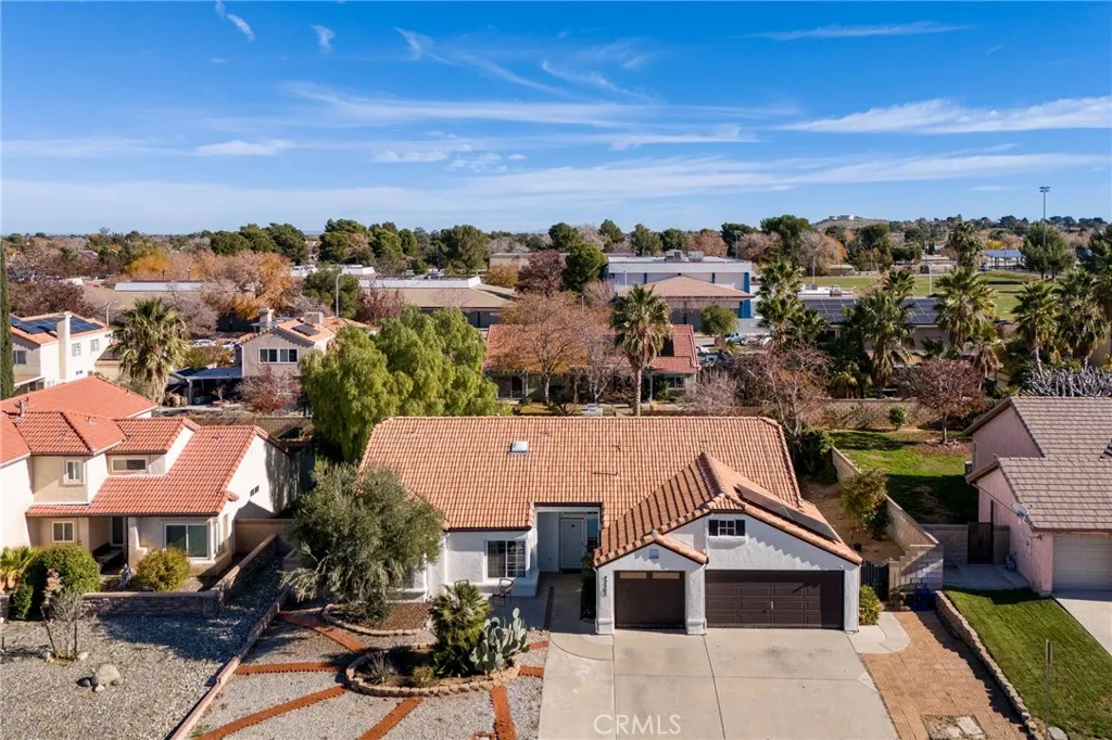 Additional image 38 of 42302 58th St W, Lancaster, CA 93536