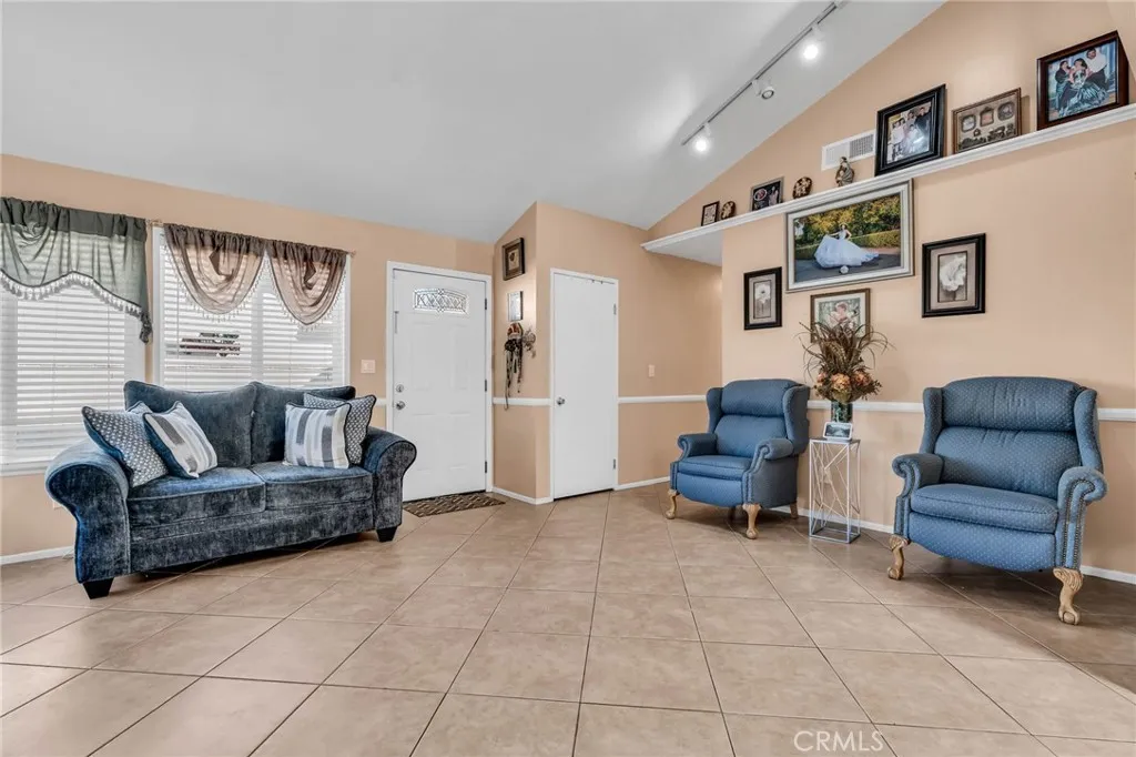Additional image 11 of 25790 Parada Dr, Valencia, CA 91355
