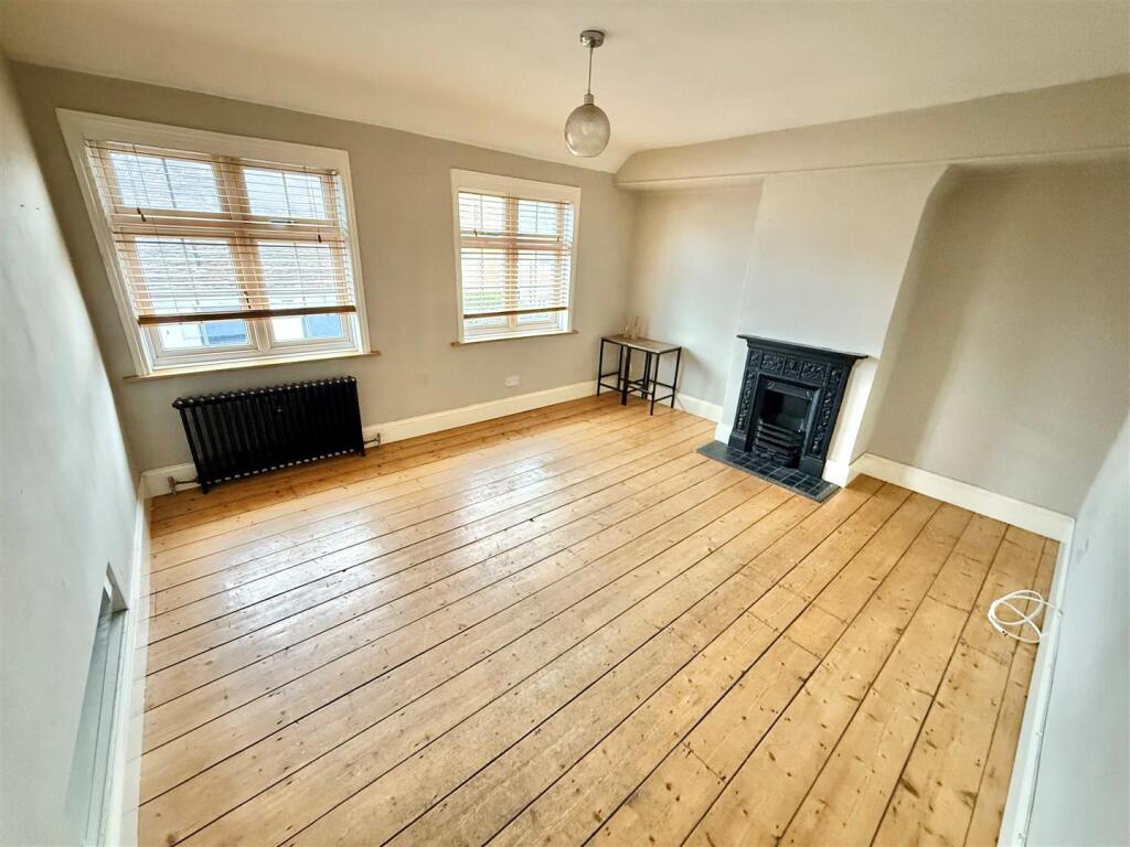 Additional image 2 of James Court, High Street, Markyate