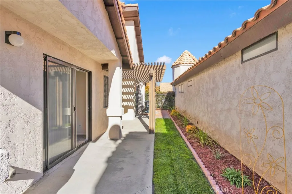 Additional image 62 of 19265 Pine Way, Apple Valley, CA 92308