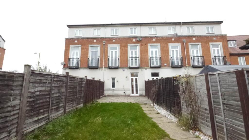 Additional image 21 of Dragon Road, Hatfield