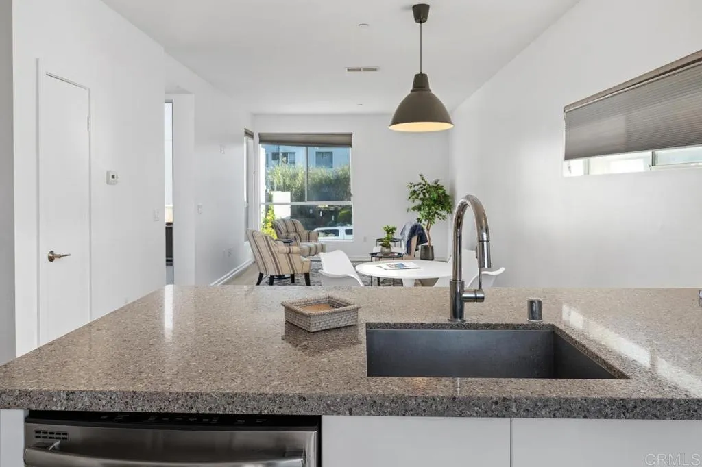 Additional image 34 of 2187 Catalina Boulevard, San Diego, CA 92107