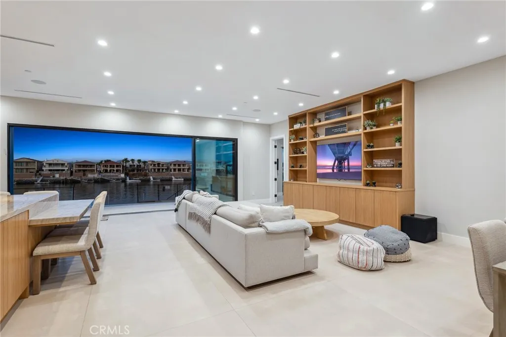 Additional image 5 of 908 Beach Dr, Needles, CA 92363