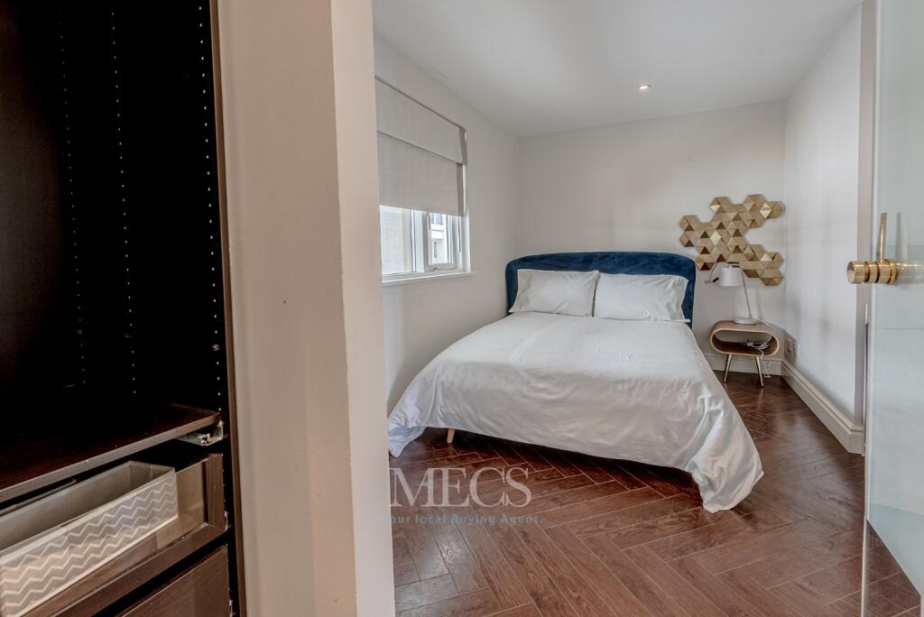 Additional image 11 of Royal Arch Apartments, The Mailbox, Wharfside Street, Birmingham, West Midlands, B1 1RB