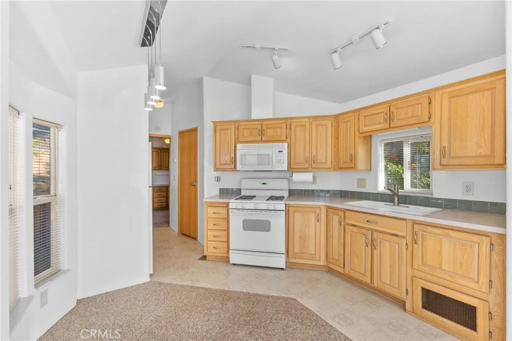 Additional image 13 of 26734 Peach Street Unit 88, Perris, CA 92570