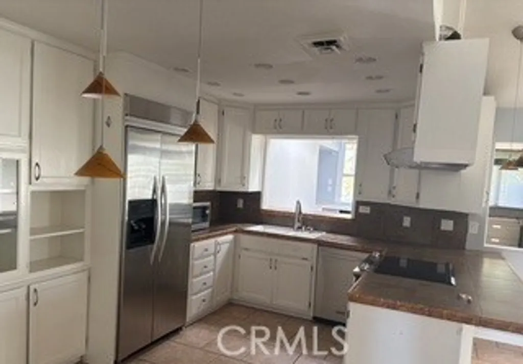 Additional image 10 of 7762 Cora Dr, Lucerne, CA 95458