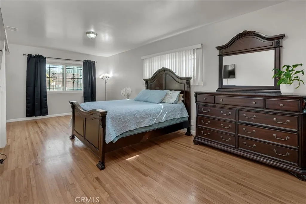 Additional image 84 of 10624 S 6th Ave, Inglewood, CA 90303