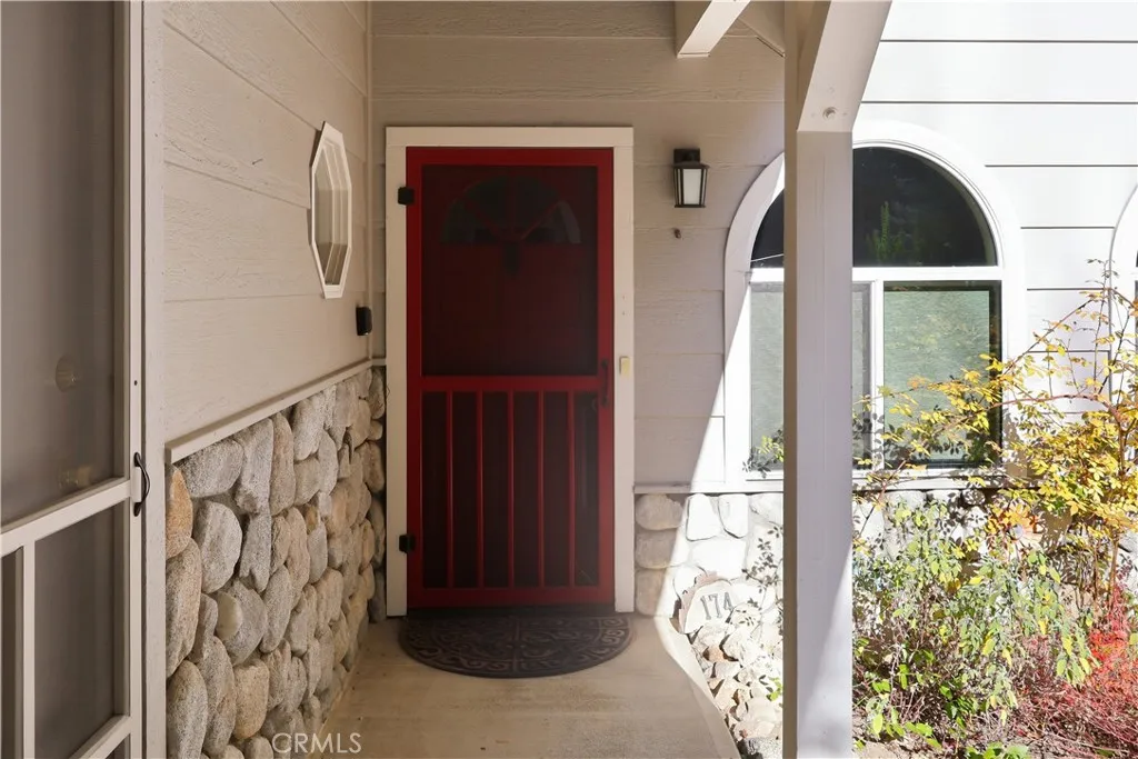 Additional image 141 of 174 Golf Course Road, Lake Arrowhead, CA 92352