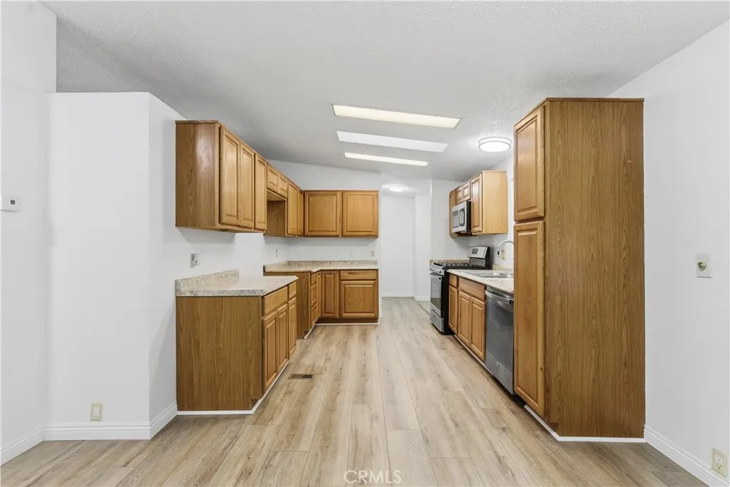 Additional image 6 of 14035 Rosedale Highway Unit 81, Bakersfield, CA 93314