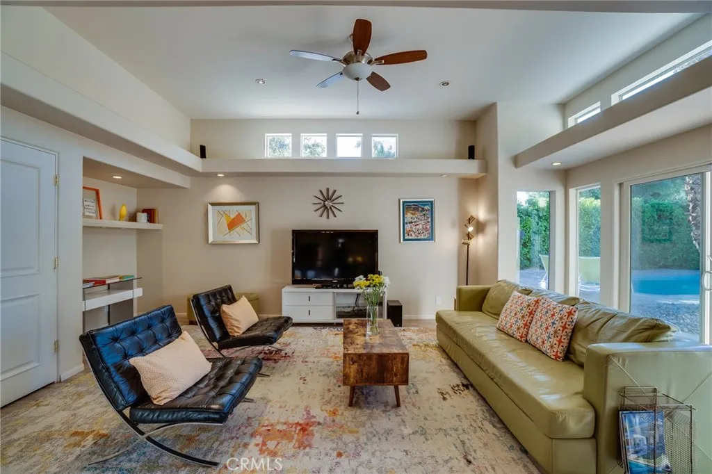 Additional image 10 of 576 E Desert Holly Circle, Palm Springs, CA 92262