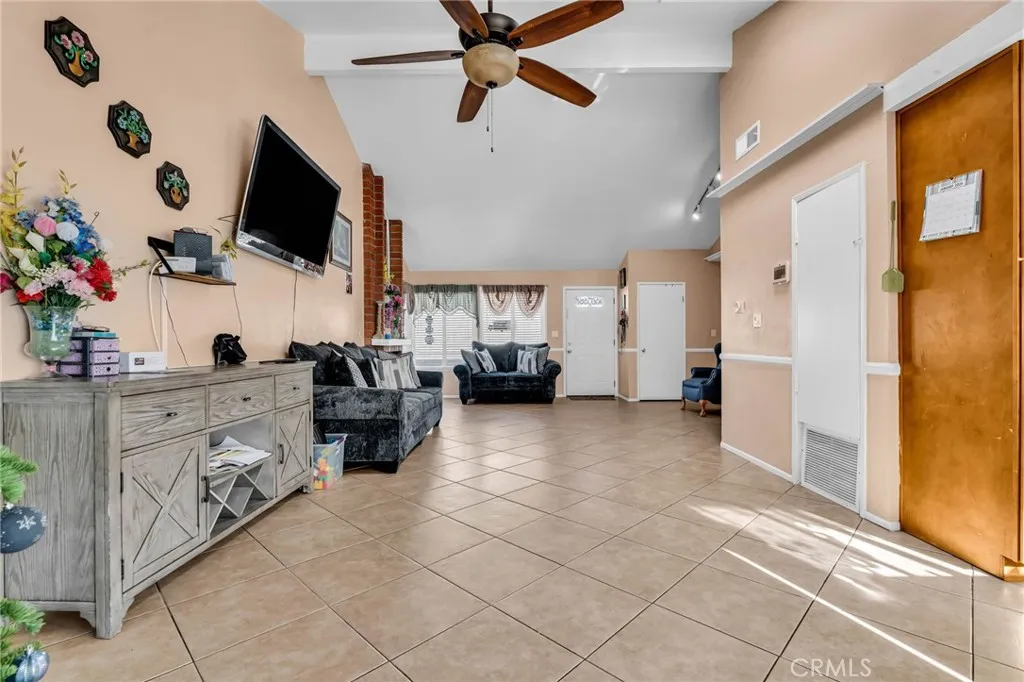 Additional image 48 of 25790 Parada Dr, Valencia, CA 91355