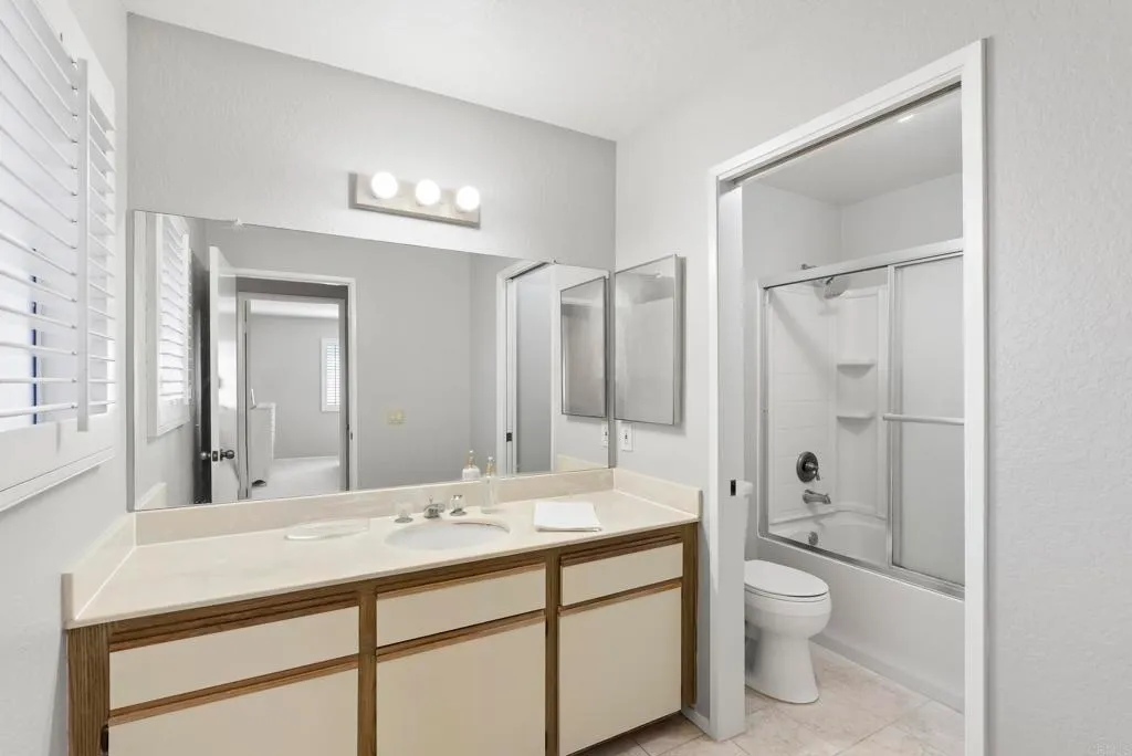 Additional image 55 of 11325 Avenida De Los Lobos Unit D, San Diego, CA 92127