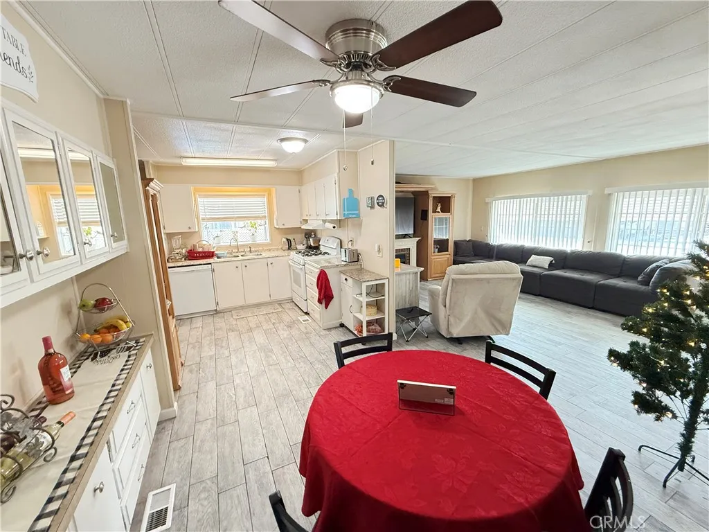 Additional image 29 of 2205 acacia Ave Unit 62, Hemet, CA 92543