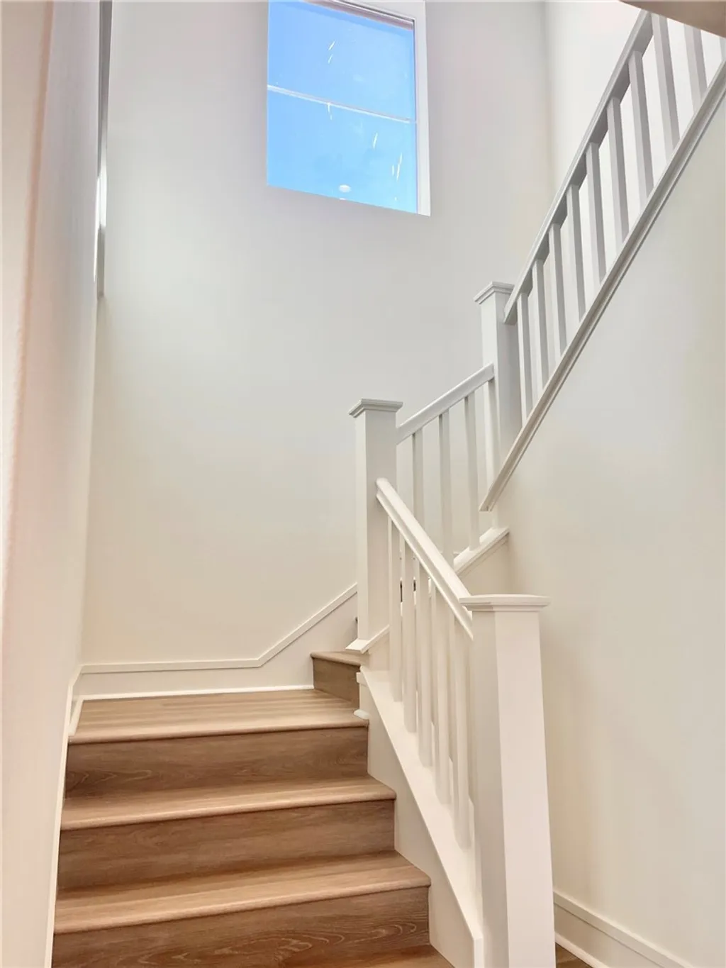 Additional image 9 of 373 S Nevada Avenue, Ventura, CA 93004