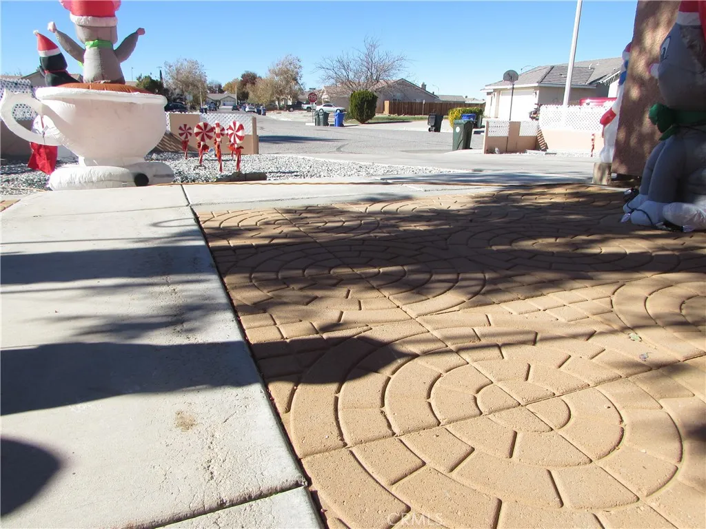 Additional image 148 of 11424 Dartmouth Court, Adelanto, CA 92301