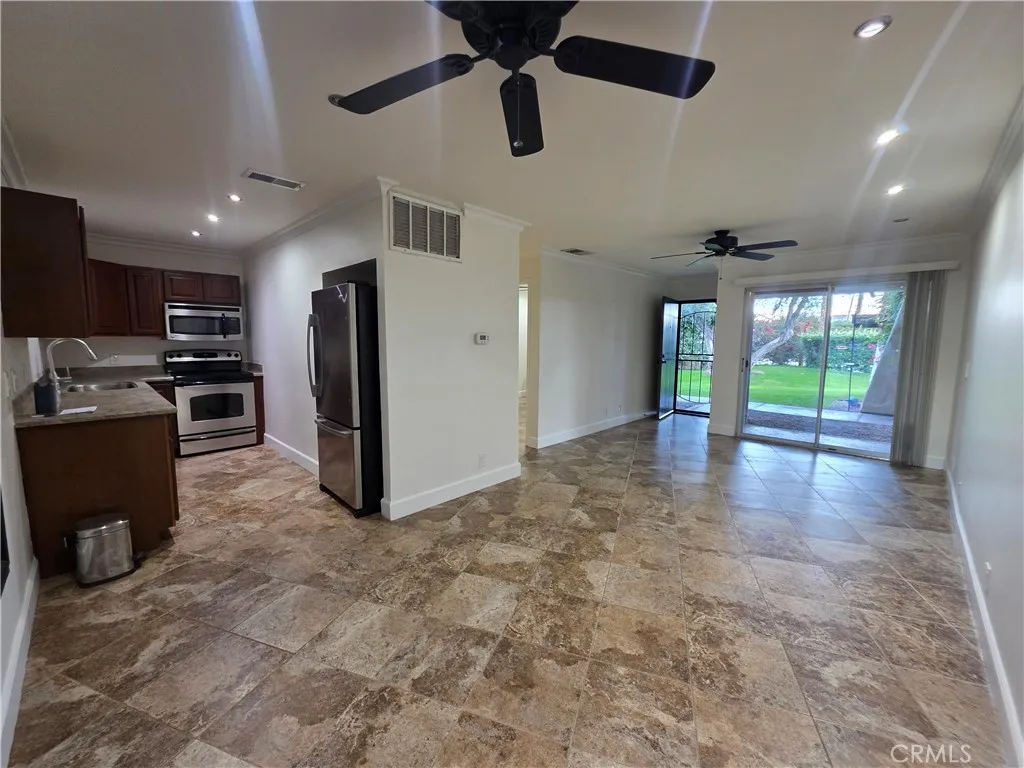 Additional image 28 of 420 N Villa Court Unit 103, Palm Springs, CA 92262