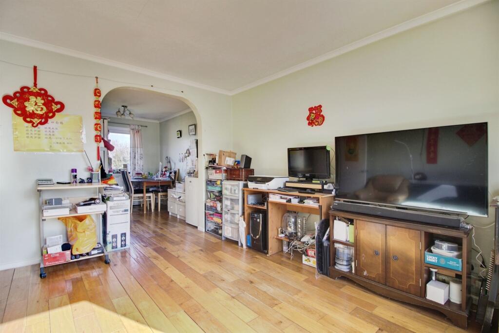 Additional image 4 of New Wood, Welwyn Garden City