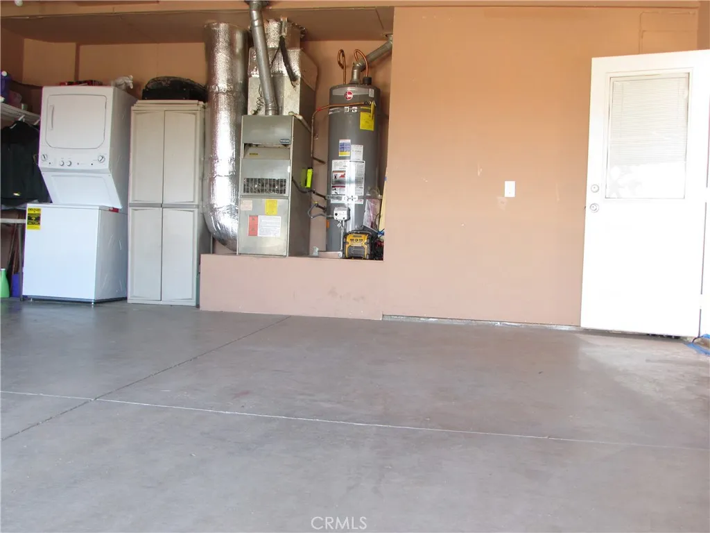 Additional image 54 of 11424 Dartmouth Court, Adelanto, CA 92301