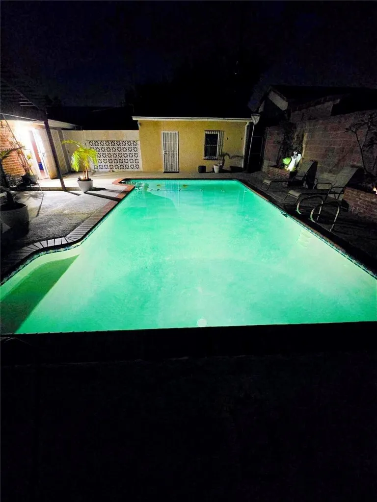 Additional image 98 of 10624 S 6th Ave, Inglewood, CA 90303