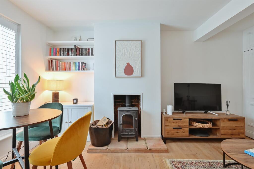 Additional image 4 of Westfield Road, Harpenden