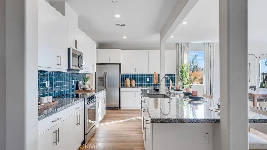 Additional image 3 of 14225 Rollins Street, Hesperia, CA 92345