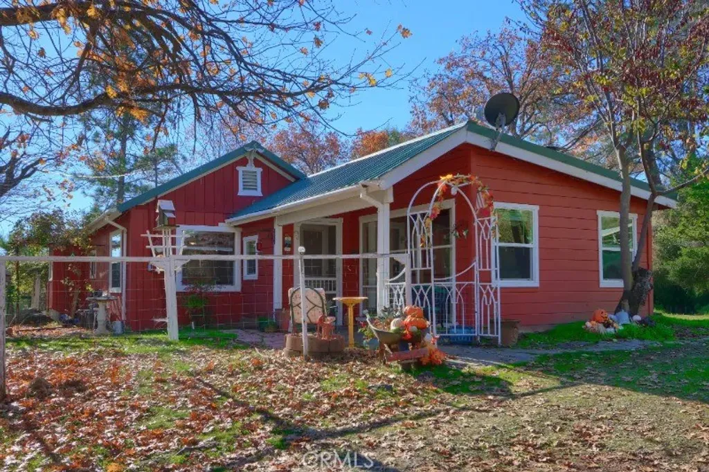 Additional image 2 of 5201 Tip Top Rd, Mariposa, CA 95338