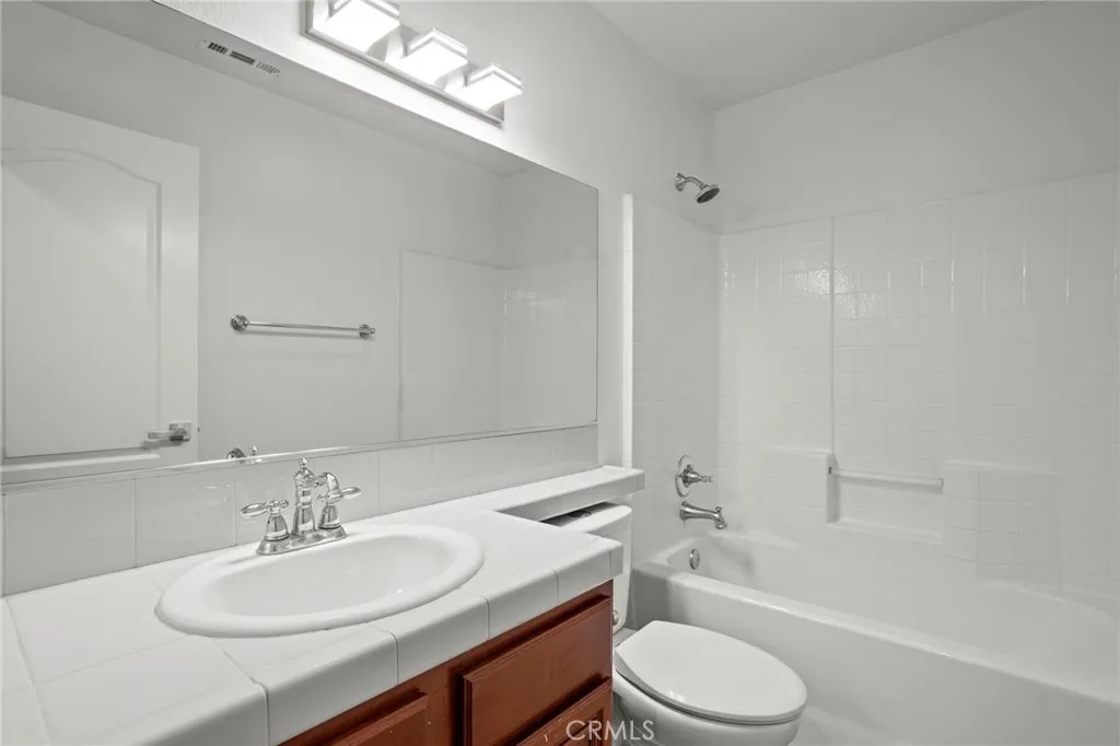 Additional image 27 of 12 Via De La Valle, Lake Elsinore, CA 92532