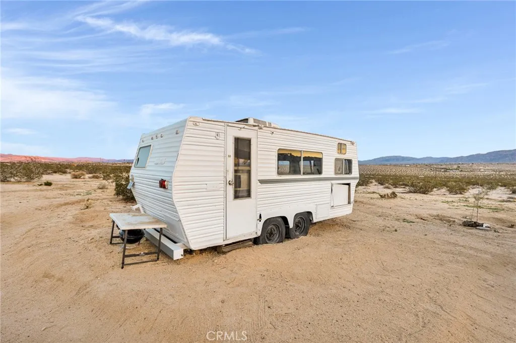 Additional image 39 of 68476 Pole Line, 29 Palms, CA 92277