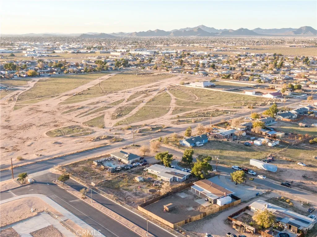 Additional image 82 of 22947 Lucilla Road, Apple Valley, CA 92308