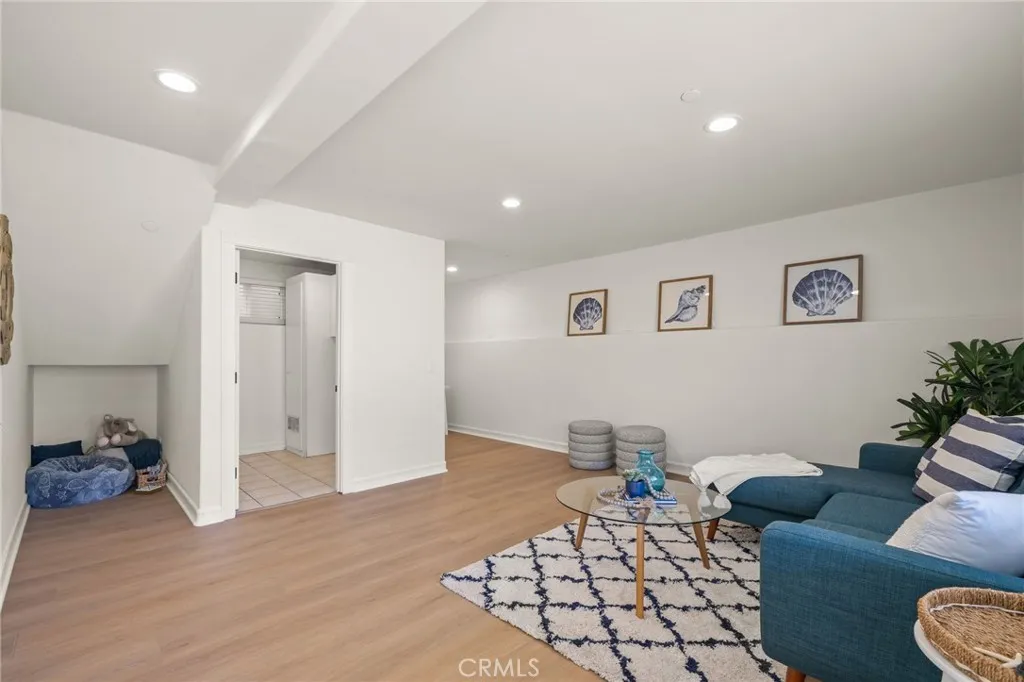 Additional image 47 of 204 N Prospect Ave Unit B, Redondo Beach, CA 90277