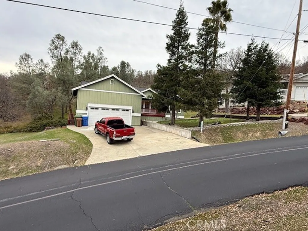 Additional image 5 of 18992 Redbud Rd, Hidden Valley Lake, CA 95467