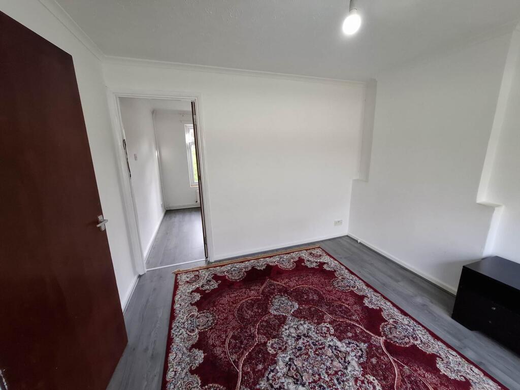 Additional image 5 of Spring Glen, Hatfield