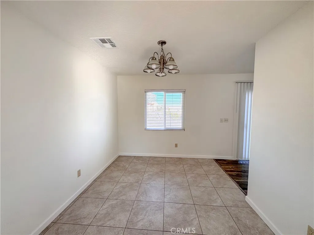 Additional image 8 of 27474 Travertine St, Barstow, CA 92311