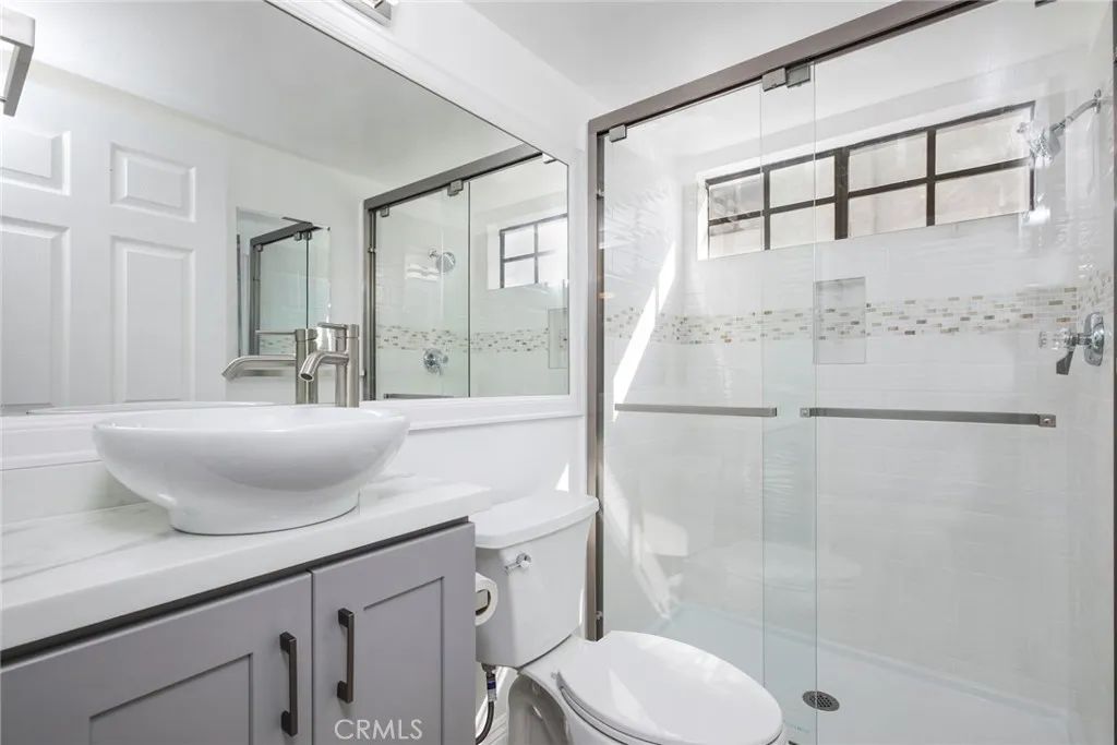 Additional image 11 of 716 New Depot, Los Angeles, CA 90012