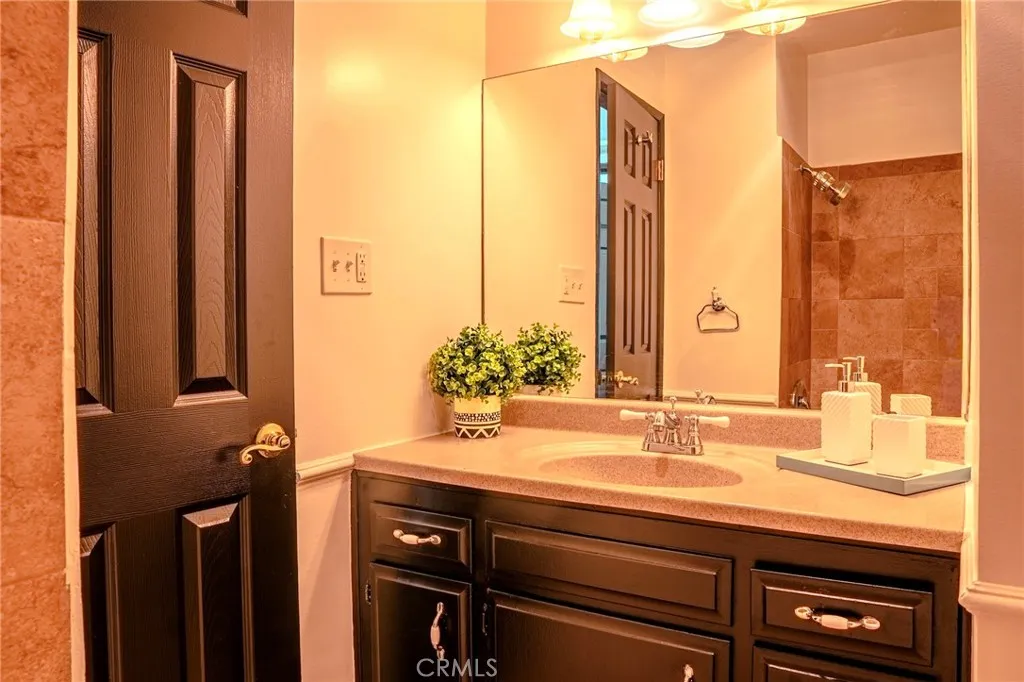 Additional image 40 of 14144 Burbank Boulevard Unit 2, Sherman Oaks, CA 91401