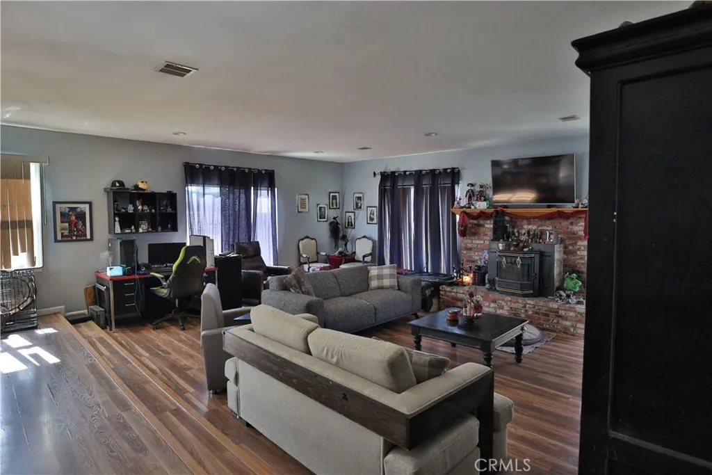 Additional image 5 of 830 W Avenue J4, Lancaster, CA 93534