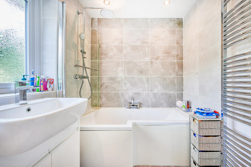 Additional image 17 of Claremont, Bricket Wood, St. Albans, Hertfordshire, AL2