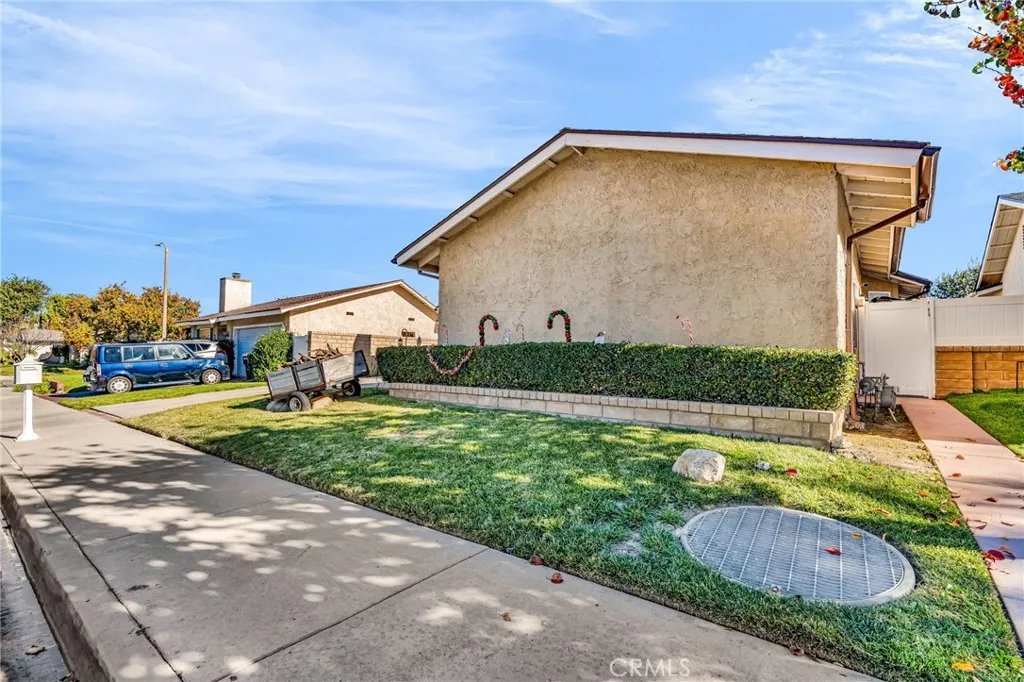 Additional image 71 of 25790 Parada Dr, Valencia, CA 91355